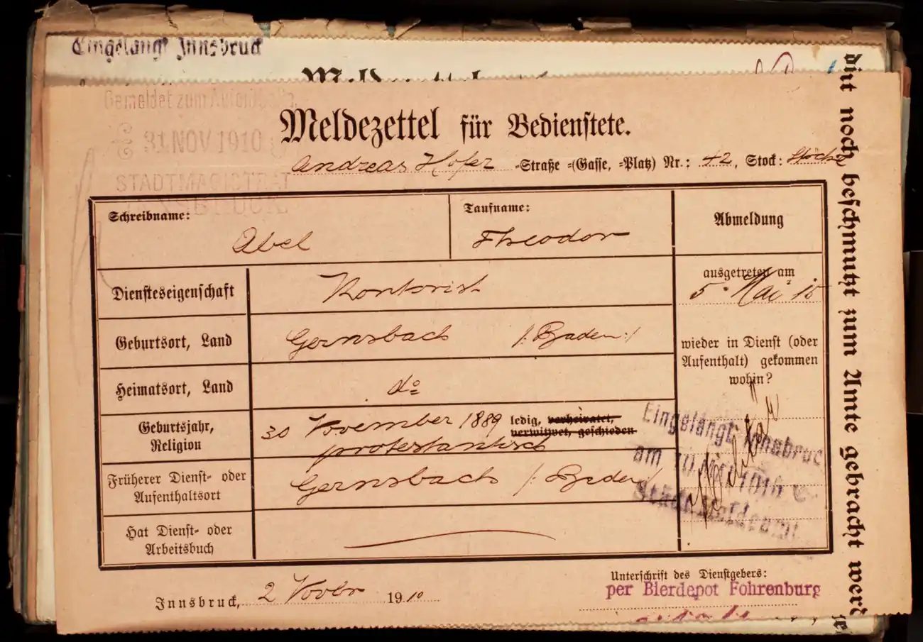 Meldezettel 0012, Vorderseite