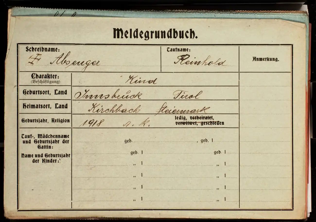 Meldezettel 0677, Vorderseite